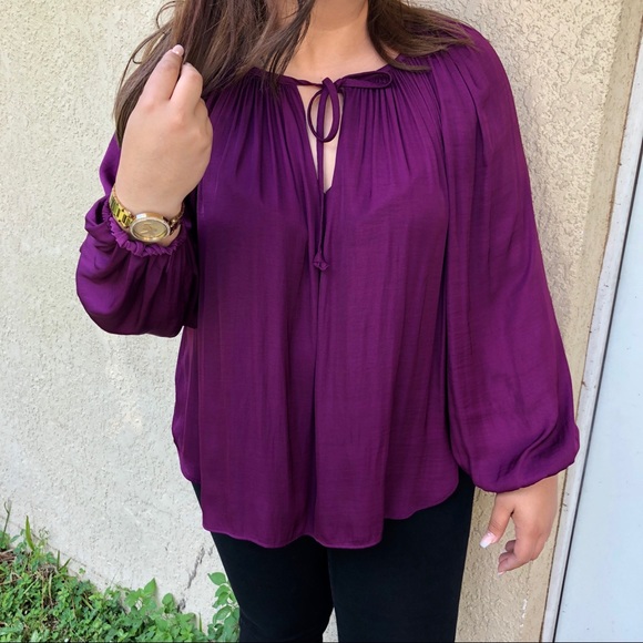 Jennifer Lopez Tops - Jennifer Lopez XL purple blouse